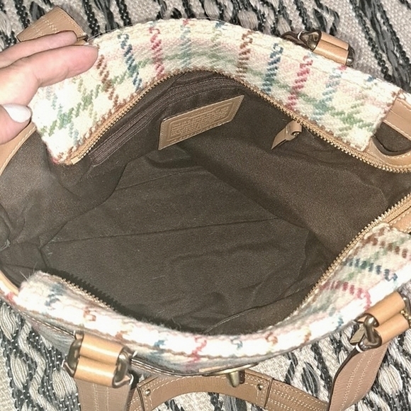 COACH WOOL/LEATHER PLAID SHOULDER BAG - Picture 10 of 17